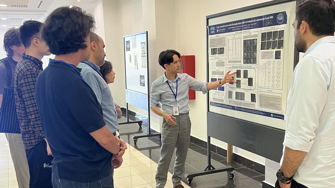 Samuel W. Remedios presenting his poster "Cycle-consistent zero-shot through-plane super-resolution for anisotropic head MRI" at the 29th Conference on Information Processing in Medical Imaging (IPMI 2025), Kos Island, Greece, May 25–30, 2025. Which won Best Poster!
